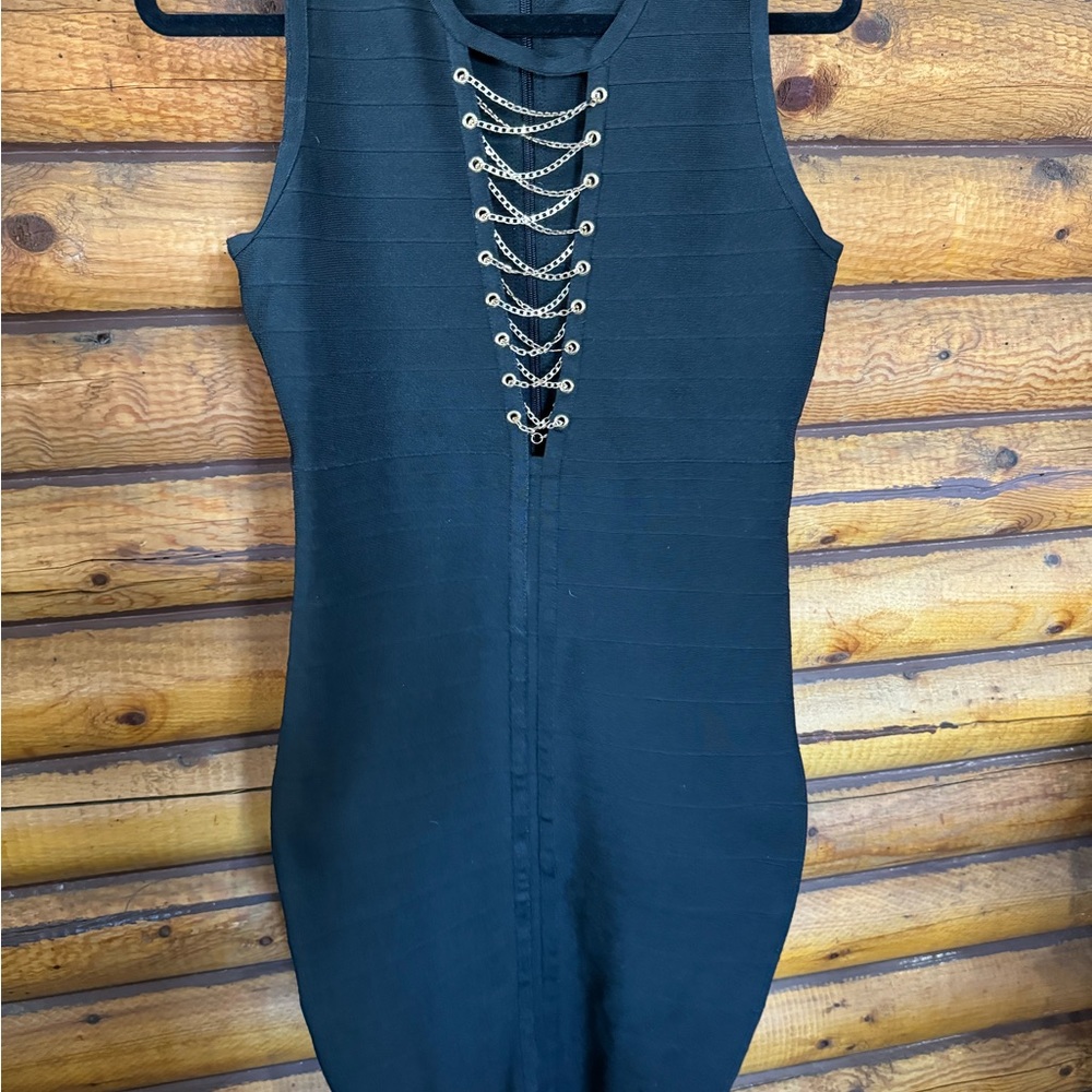 Fitted little black dress